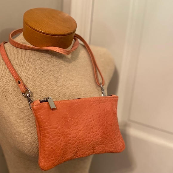 Maxon Collection Italian Small Leather Crossbody Bag - Picture 5 of 11